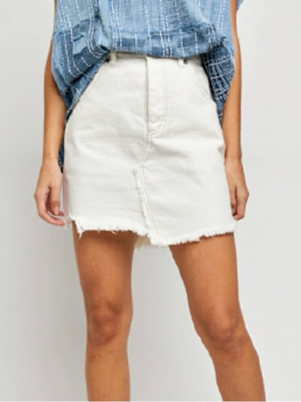 NEW Free People Brea Cutoff Denim Skirt in Deco White, Sz 27